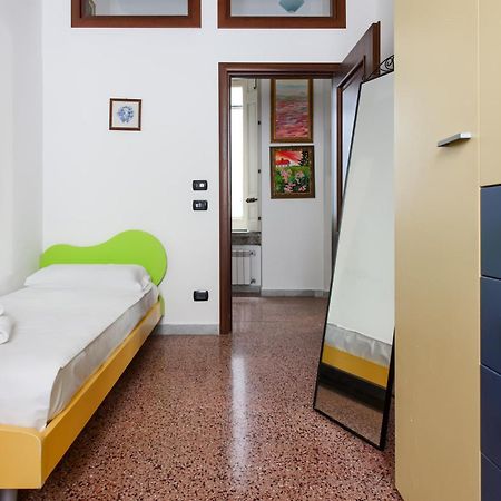 Ferienwohnung Regal Santa Chiara By Dimorra Neapel Exterior foto